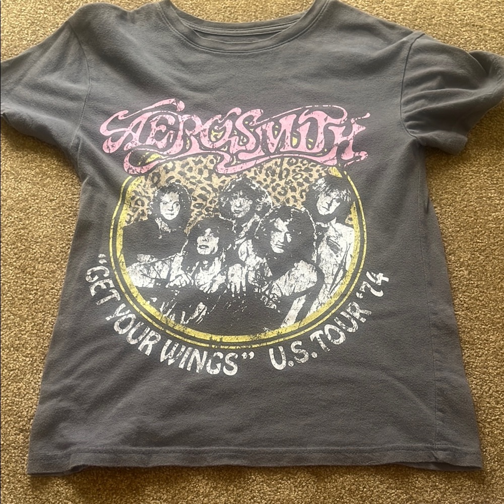 Gray Graphic Short Sleeve Tee